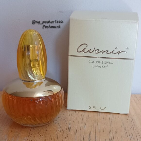 *𝓥𝓲𝓷𝓽𝓪𝓰𝓮 Mary Kay 𝓐𝓿𝓮𝓷𝓲𝓻 Cologne Spray 2 fl oz. - Picture 3 of 8